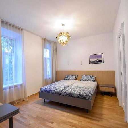 City Centre Chic Apartment Ljubljana 2/4 Luaran gambar