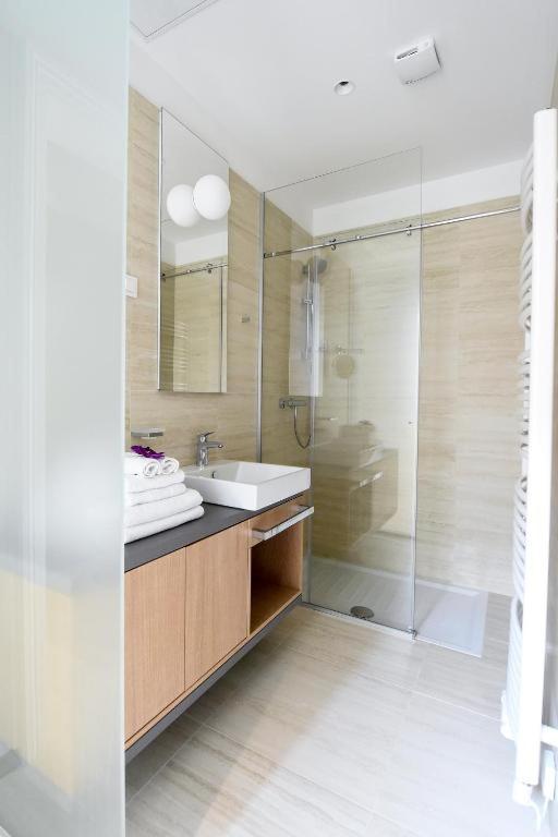 City Centre Chic Apartment Ljubljana 2/4 Luaran gambar