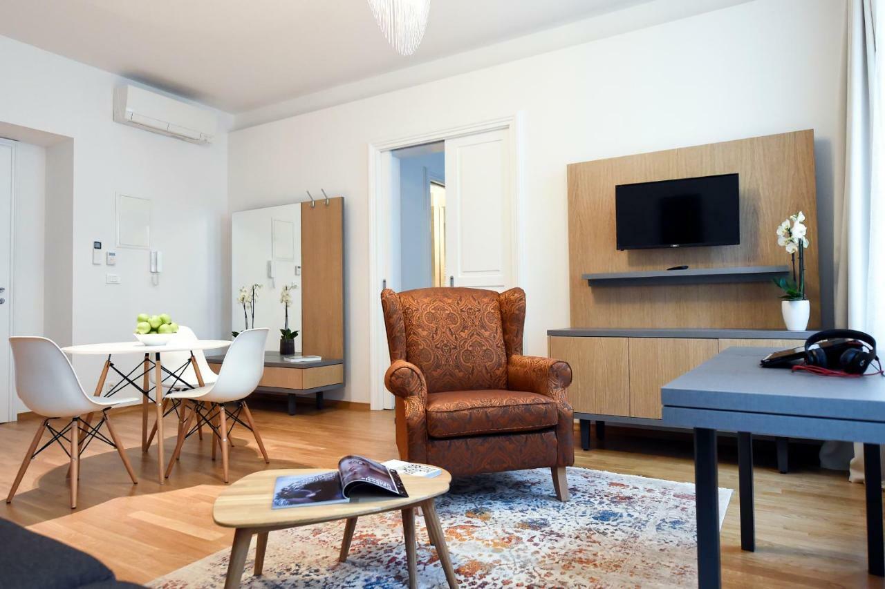 City Centre Chic Apartment Ljubljana 2/4 Luaran gambar